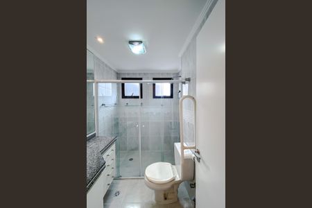 Apartamento para alugar com 114m², 3 quartos e 3 vagas Apartamento para alugar com 114m², 3 quartos e 3 vagasBanheiro da Suíte