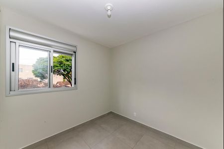 Apartamento para alugar com 81m², 3 quartos e 2 vagasQuarto 2