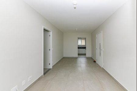 Sala de apartamento para alugar com 3 quartos, 81m² em Nova Suíça, Belo Horizonte