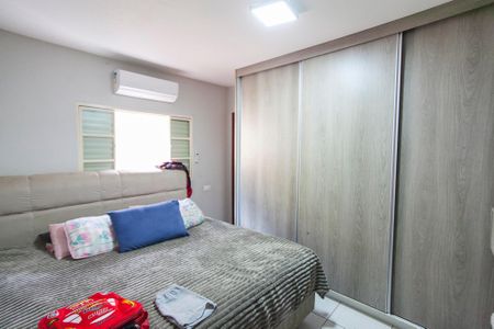 Casa para alugar com 200m², 3 quartos e 3 vagasSuite