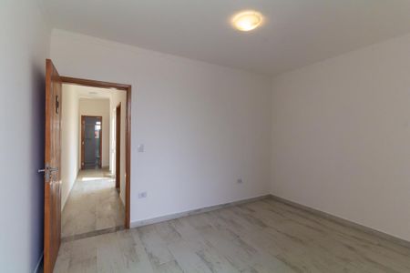 Casa para alugar com 130m², 3 quartos e 2 vagasSuíte