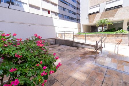 Apartamento à venda com 117m², 3 quartos e 1 vagaRampa de Acesso