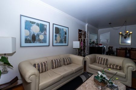 Apartamento à venda com 117m², 3 quartos e 1 vagaSala