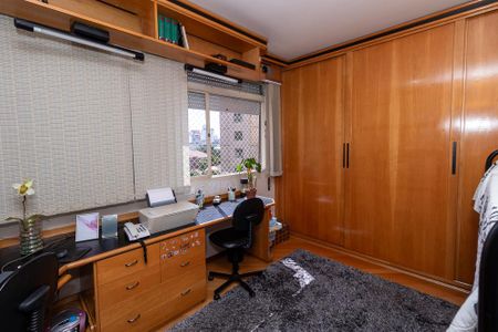 Apartamento à venda com 117m², 3 quartos e 1 vagaQuarto 2