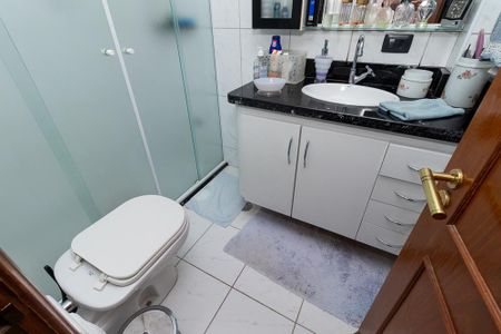 Apartamento à venda com 117m², 3 quartos e 1 vagaBanheiro da Suíte