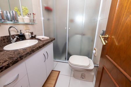 Apartamento à venda com 117m², 3 quartos e 1 vagaBanheiro