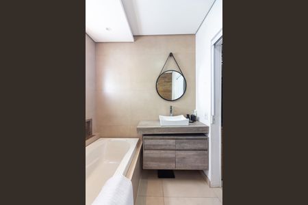 Casa à venda com 134m², 3 quartos e 3 vagasBanheiro da Suíte