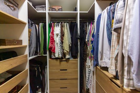 Casa à venda com 134m², 3 quartos e 3 vagasCloset