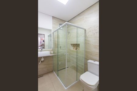 Casa à venda com 134m², 3 quartos e 3 vagasBanheiro