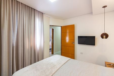 Casa à venda com 134m², 3 quartos e 3 vagasSuíte 