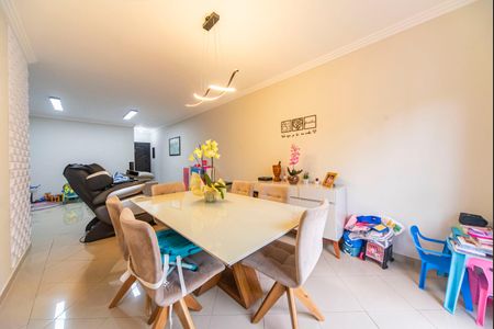 Sala de apartamento para alugar com 3 quartos, 120m² em Vila Pires, Santo André