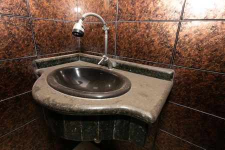 Casa à venda com 263m², 3 quartos e 2 vagasBanheiro 2