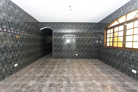 Casa à venda com 263m², 3 quartos e 2 vagasSala 1