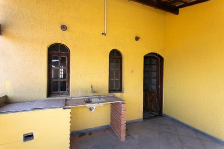 Casa à venda com 263m², 3 quartos e 2 vagasÁrea Externa