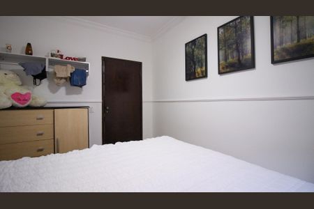 Casa à venda com 240m², 4 quartos e 3 vagasQuarto