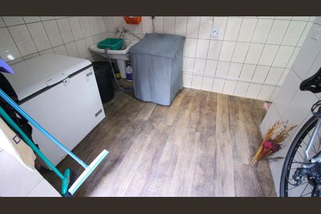 Casa à venda com 240m², 4 quartos e 3 vagasÁrea de Serviço