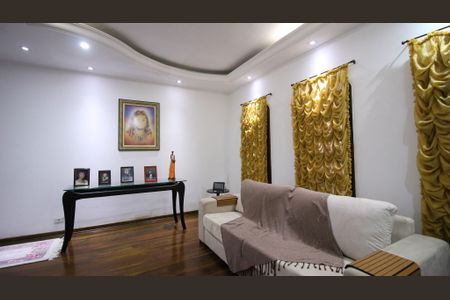 Casa à venda com 240m², 4 quartos e 3 vagas Casa à venda com 240m², 4 quartos e 3 vagasSala 1