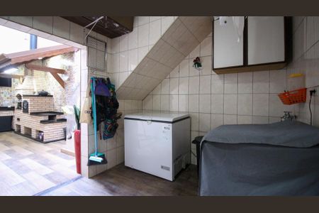 Casa à venda com 240m², 4 quartos e 3 vagasÁrea de Serviço