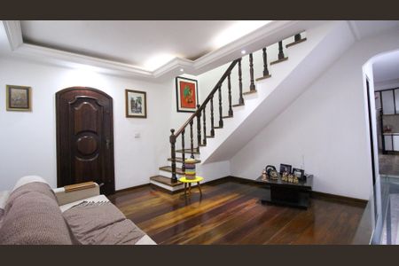 Casa à venda com 240m², 4 quartos e 3 vagasSala 1