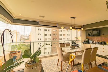 Apartamento à venda com 97m², 2 quartos e 2 vagas