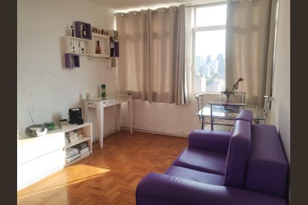 Apartamento à venda com 54m², 1 quarto e sem vagaSala