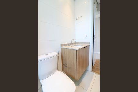 Apartamento à venda com 82m², 2 quartos e 2 vagasBanheiro da Suíte 1
