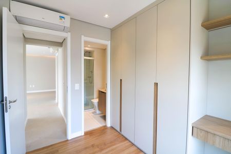 Apartamento à venda com 82m², 2 quartos e 2 vagasSuíte 2