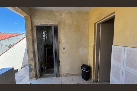 Casa à venda com 68m², 2 quartos e 2 vagas Casa à venda com 68m², 2 quartos e 2 vagasQuintal - Area de Serviçø