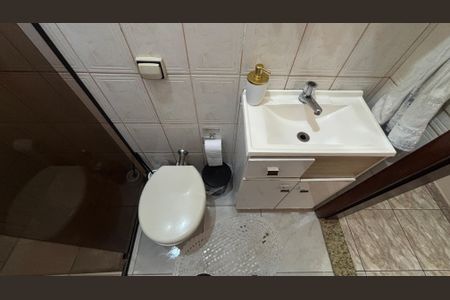 Casa à venda com 68m², 2 quartos e 2 vagas Casa à venda com 68m², 2 quartos e 2 vagasBanheiro