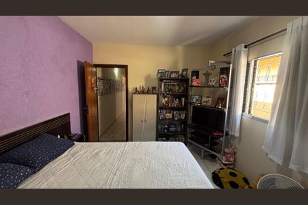 Casa à venda com 68m², 2 quartos e 2 vagas Casa à venda com 68m², 2 quartos e 2 vagasQuarto 1