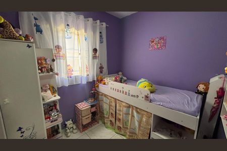 Casa à venda com 68m², 2 quartos e 2 vagas Casa à venda com 68m², 2 quartos e 2 vagasQuarto 2