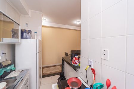Cozinha de apartamento para alugar com 2 quartos, 52m² em Penha de França, São Paulo