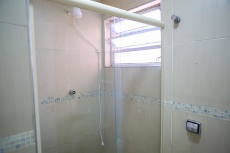 Apartamento à venda com 50m², 2 quartos e 2 vagas Apartamento à venda com 50m², 2 quartos e 2 vagasBanheiro