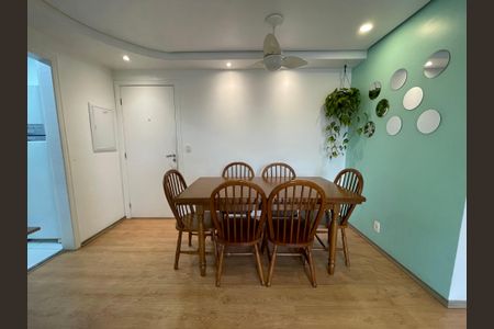 Apartamento para alugar com 75m², 2 quartos e 2 vagasSala