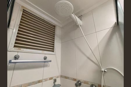 Apartamento para alugar com 75m², 2 quartos e 2 vagasBanheiro da Suíte