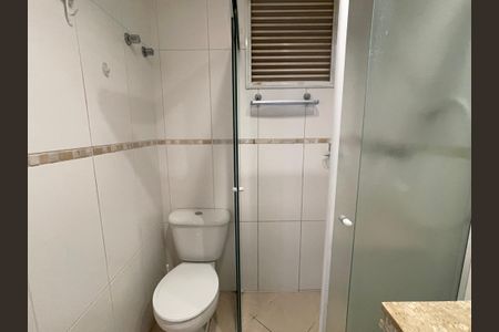 Apartamento para alugar com 75m², 2 quartos e 2 vagasBanheiro da Suíte