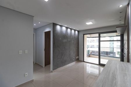 Apartamento à venda com 72m², 2 quartos e 1 vaga Apartamento à venda com 72m², 2 quartos e 1 vagaSala