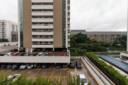 Apartamento à venda com 72m², 2 quartos e 1 vaga Apartamento à venda com 72m², 2 quartos e 1 vagaVista da Varanda