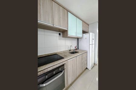 Apartamento à venda com 72m², 2 quartos e 1 vaga Apartamento à venda com 72m², 2 quartos e 1 vagaCozinha