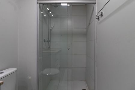 Apartamento à venda com 72m², 2 quartos e 1 vaga Apartamento à venda com 72m², 2 quartos e 1 vagaBanheiro