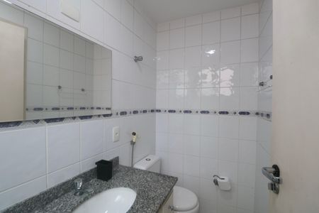 Apartamento para alugar com 74m², 2 quartos e 2 vagasBanheiro Suíte