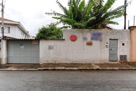 Casa para alugar com 572m², 1 quarto e 10 vagas Casa para alugar com 572m², 1 quarto e 10 vagasFachada + plaquinha