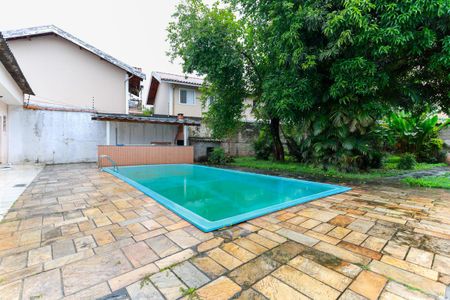 Casa para alugar com 572m², 1 quarto e 10 vagas Casa para alugar com 572m², 1 quarto e 10 vagasPiscina