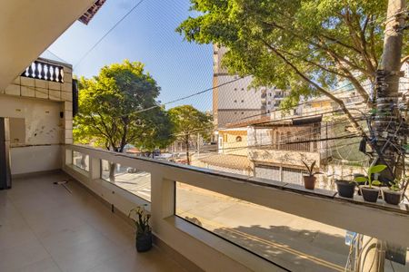 Casa à venda com 540m², 4 quartos e 6 vagas