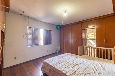 Casa à venda com 540m², 4 quartos e 6 vagas