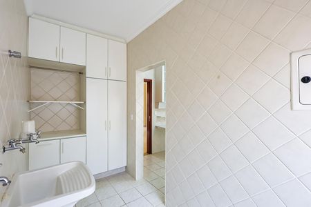 Casa para alugar com 263m², 4 quartos e 2 vagasLavanderia