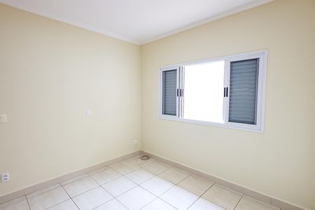 Casa para alugar com 263m², 4 quartos e 2 vagasQuarto 2