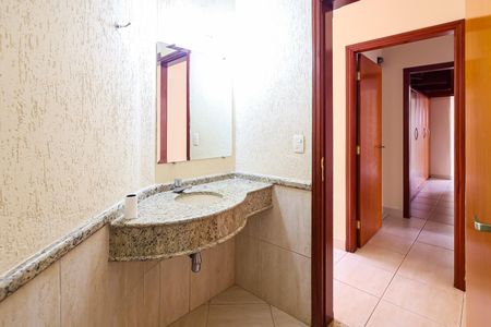 Casa para alugar com 263m², 4 quartos e 2 vagasLavabro