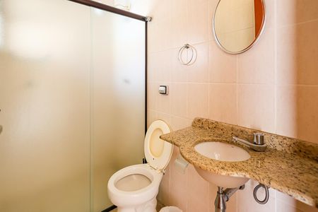 Casa para alugar com 263m², 4 quartos e 2 vagasÁrea gourmet - Banheiro