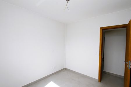 Apartamento à venda com 87m², 3 quartos e 2 vagasQuarto 2